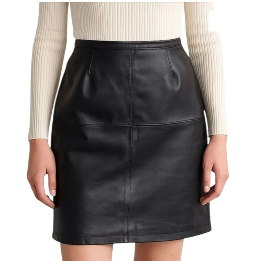 Newport News Black Genuine Leather Mini Skirt